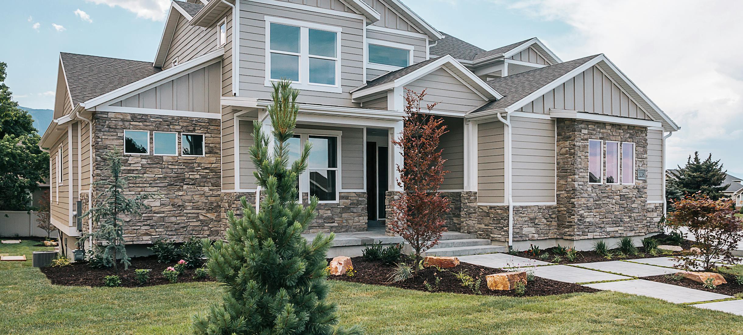 Stone Veneer vs Real Stone