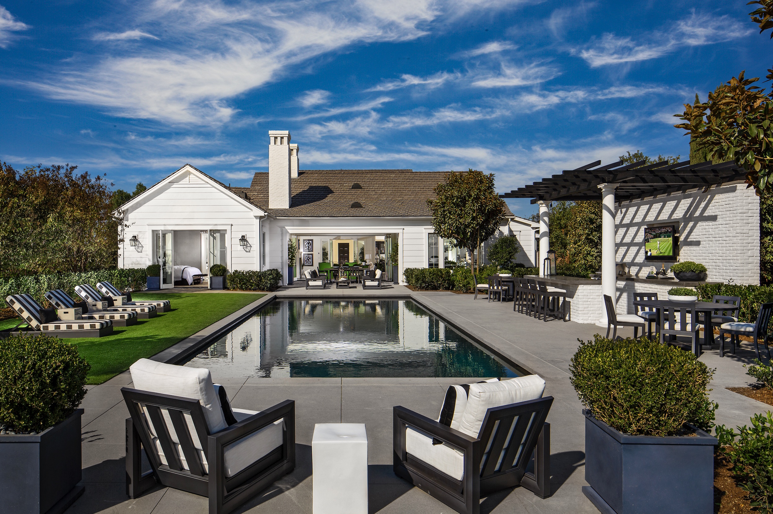 Creative Mines Paintgrade Brick Loft Outdoor Living